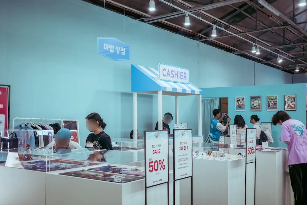 성수 컴투스 <서머너즈 워> 팝업스토어