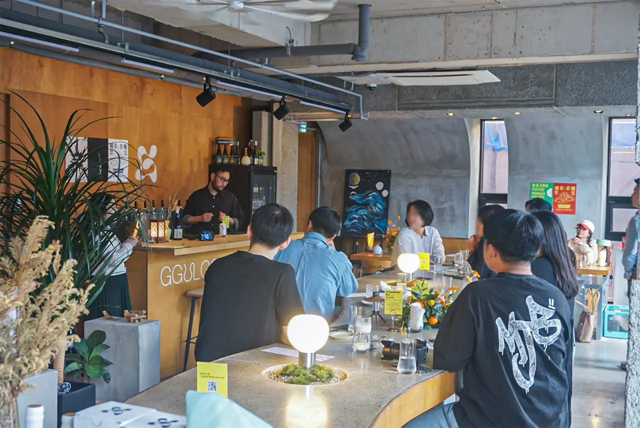 부산 광안리해수욕장 인근 25평대 분위기좋은 공간 4
