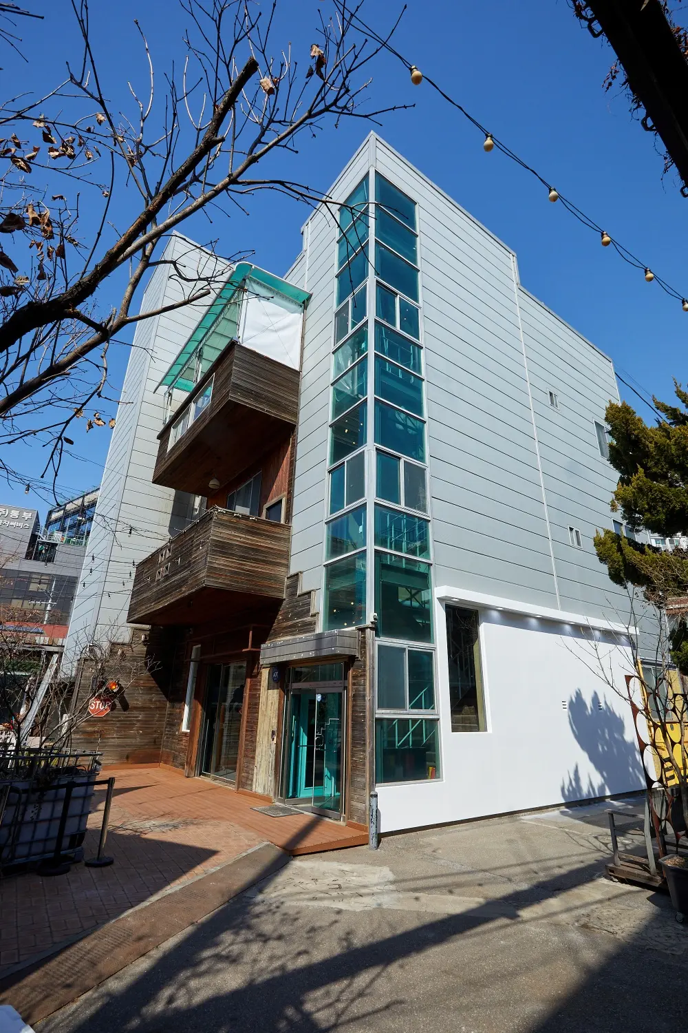 [성수] 젠틀몬스터·크래프톤 사이, 실내외 400평 대형 팝업 공간 4