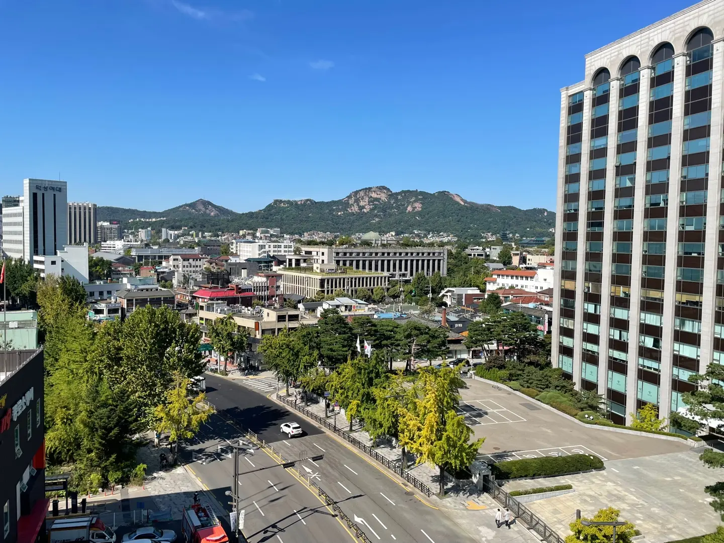 북촌 데이트거리 약16평 화이트톤 노출많은거리 5