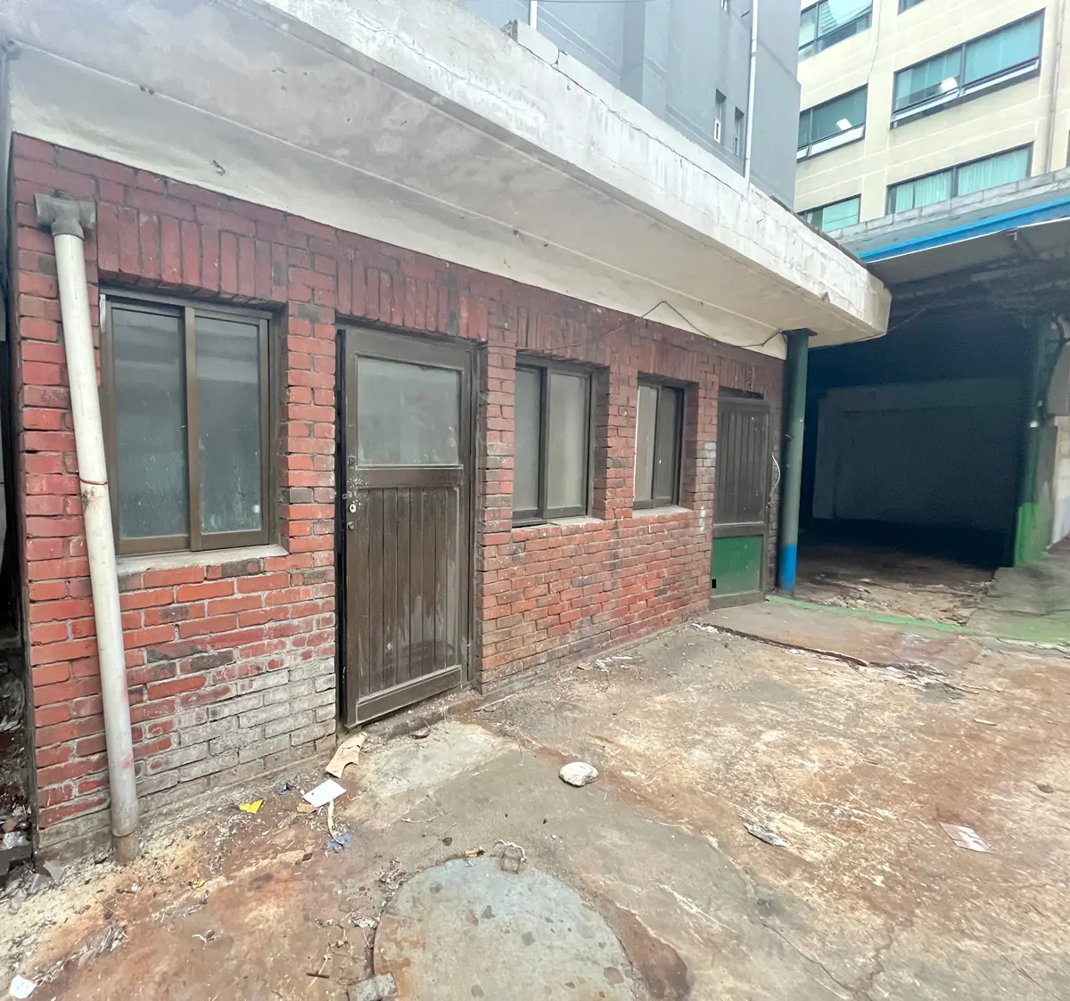 성수동 연무장길 라인 공장공간 다양한 인테리어 가능한 곳 기업팝업스토어 추천 4