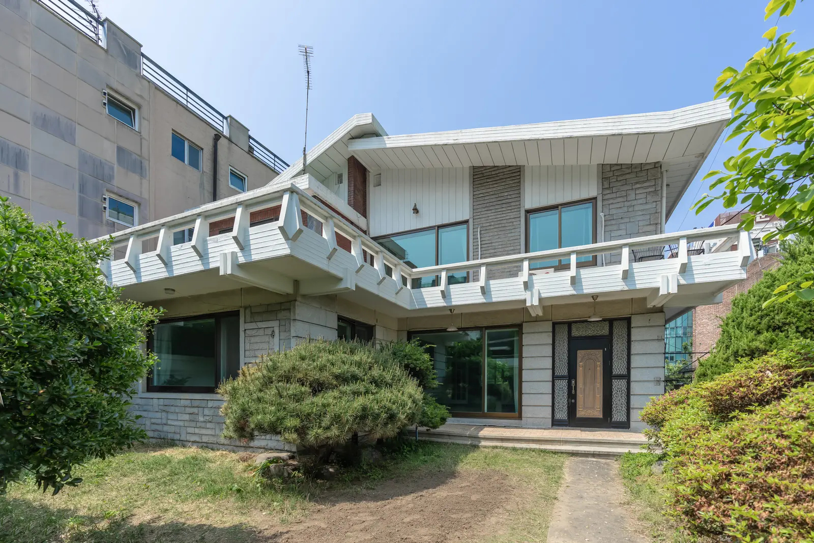 한남동 대사관저 100평 규모 2층 단독주택