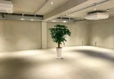 합정동 망리단길 초입에 위치한 대형 공간 5