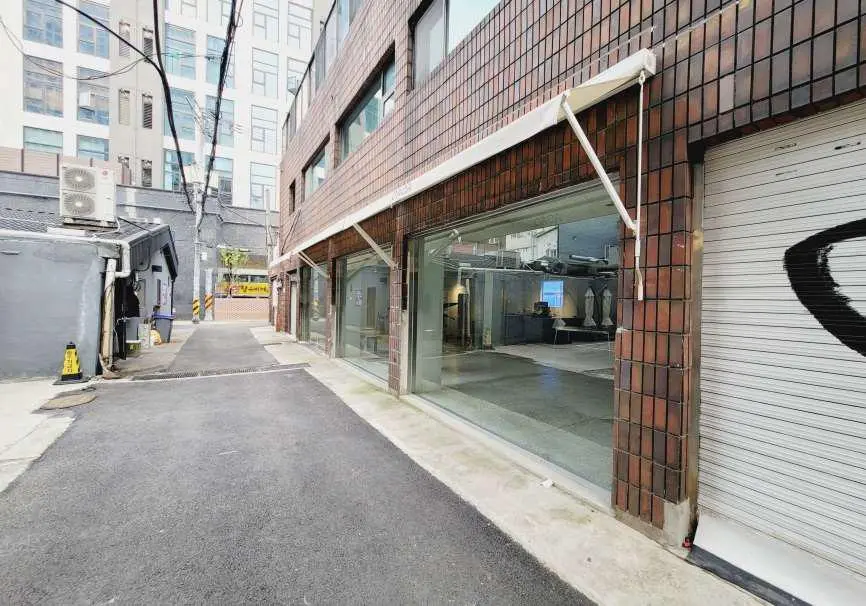 서울숲역 뚝섬역 더블역세권 아뜰리에 상권 공간 2