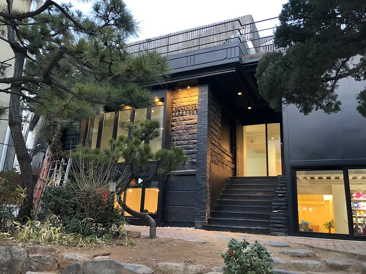 상수역 근처 팝업스토어 혹은 갤러리전시 단기공간대여
