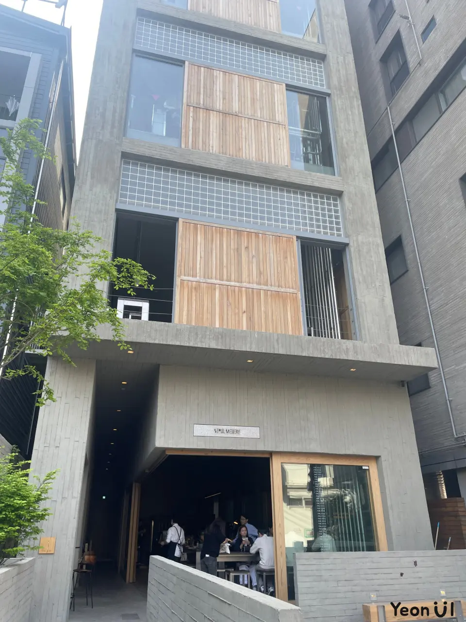 성수동 연무장길 트렌디한 맥주 브루어리 공간