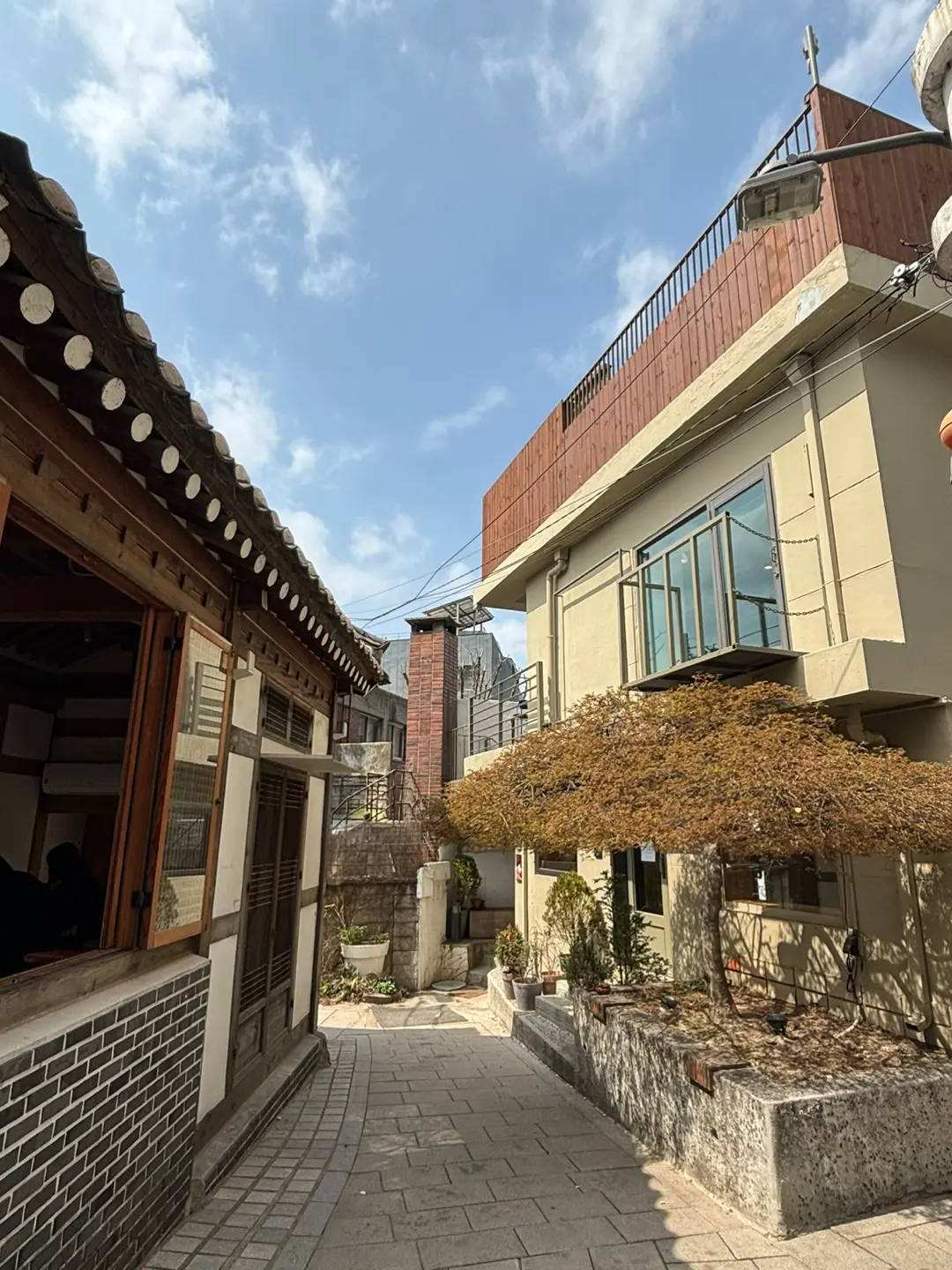 삼청동 루프탑이 있는 뷰 좋은 카페공간