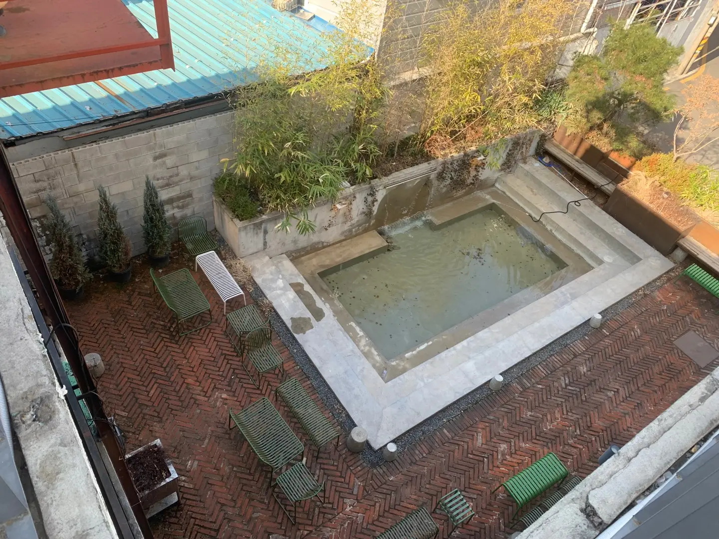 성수동 핫한 대형 베이커리 카페 1층 / 2층 공간 4