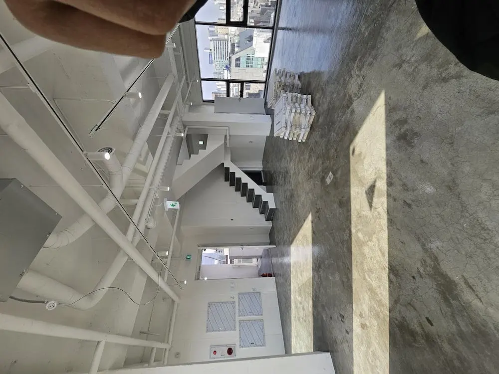 가로수길 이면 나로수길 코너 B2~7F 건물 전체 공간 3