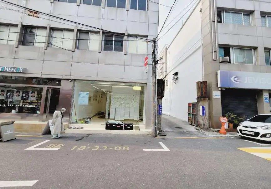 성수동 유동인구 많은 연무장길 메인거리 팝업 공간 4
