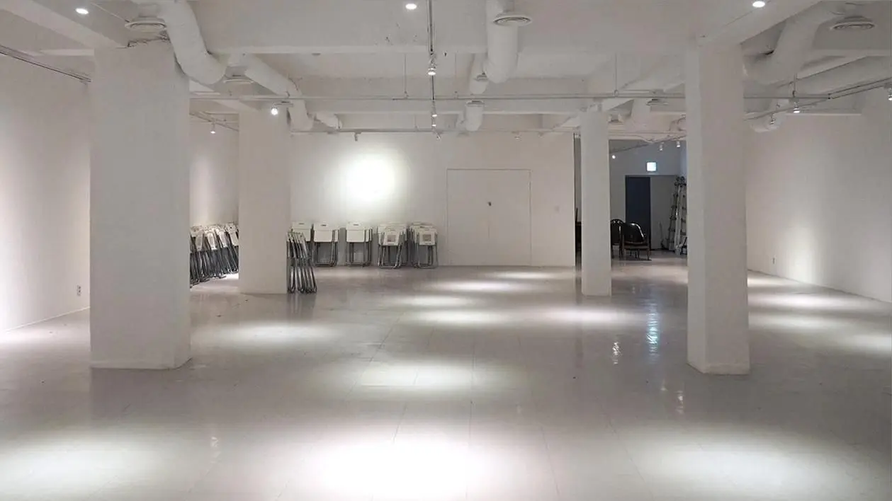 연희동 분위기 좋은 복합문화공간 (1층 / 지하1층) 3